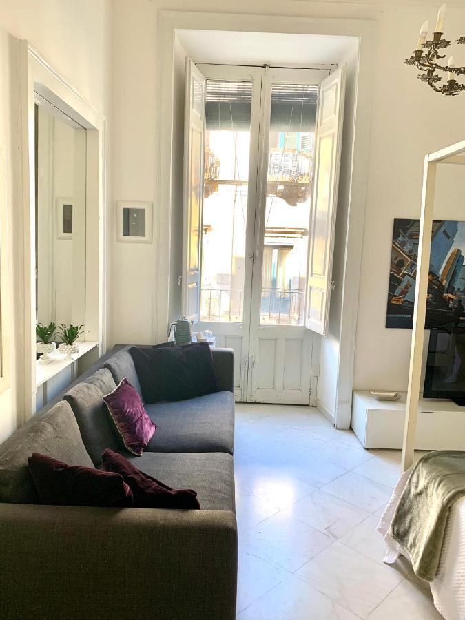 Отель Casa Del Corso Ачиреале Экстерьер фото